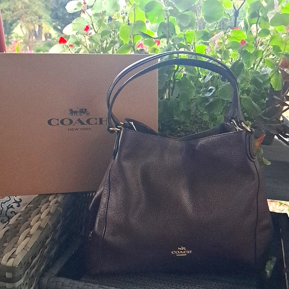 🎁 NEW COACH EDIE 31 Turnlock Burgundy, Oxblood Pebble Leather Shoulder B - Picture 3 of 16